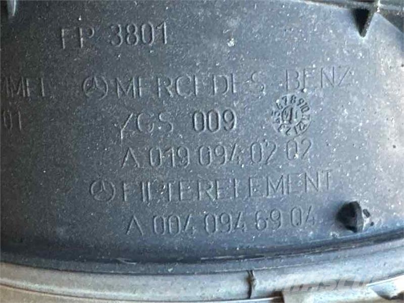 Mercedes-Benz AIR INTAKE A0190940202 Transportes - Outros