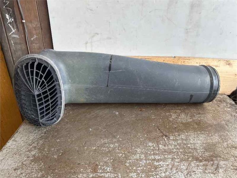 Mercedes-Benz AIR PIPE A9605202401 Cabine en interieur