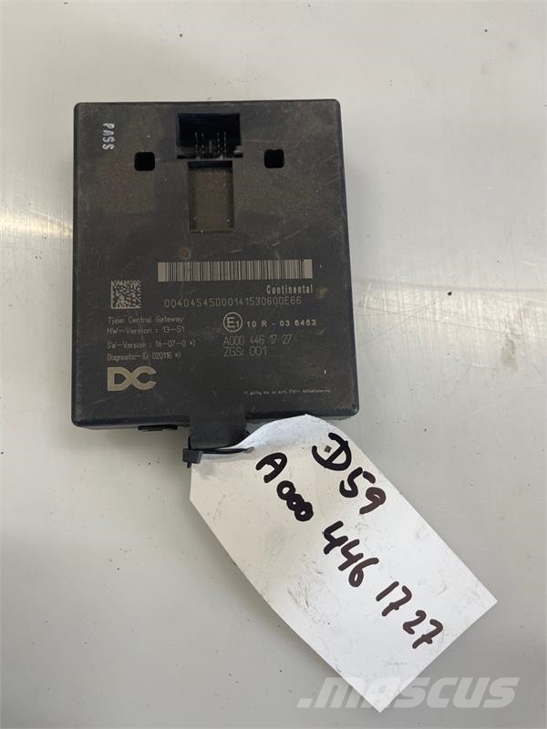 Mercedes-Benz CONTROL ECU A0004461727 Elektronika