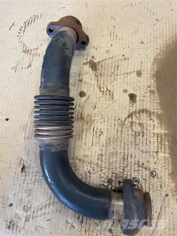 Mercedes-Benz EXHAUST PIPE A5411402603 Moteur