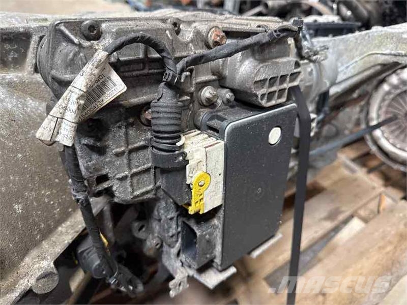 Mercedes-Benz GEARSHIFT ASSY G211-12 A9602609463 Gearboxes