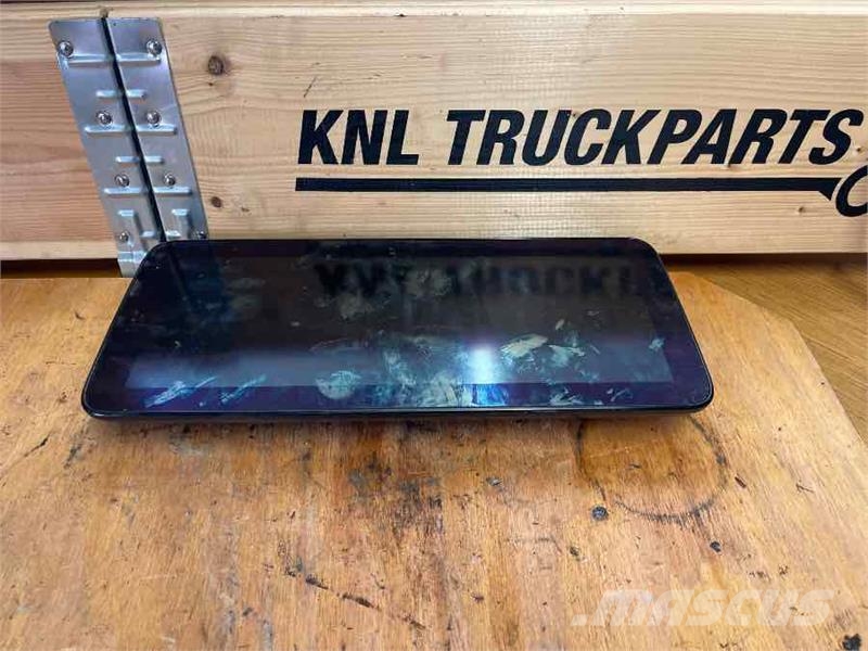 Mercedes-Benz MCS MONITOR DISPLAY A0014467195 Kabine i unutrašnjost