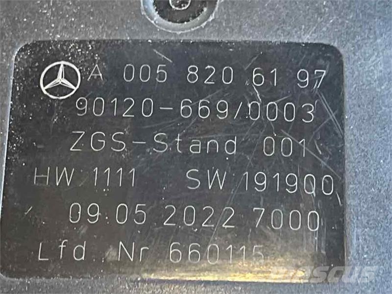 Mercedes-Benz REMOTE A0058206197 Kabīnes un interjers