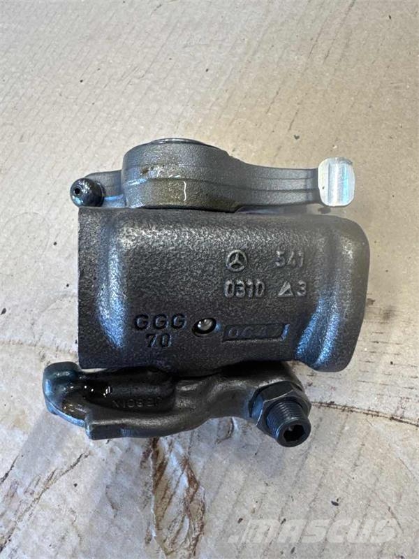 Mercedes-Benz ROLLER ASSY A5410501236 Moteur
