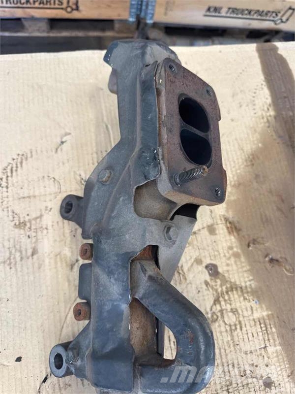 Mercedes-Benz TURBO MANIFOLD A5411420809 Moteur