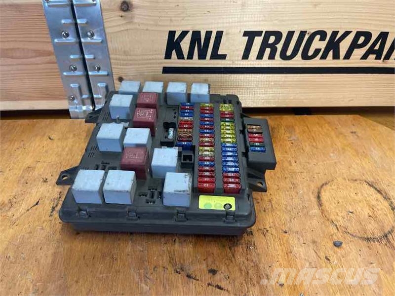 Renault ECU ELECTRIC 7420792050 /A Elektronika