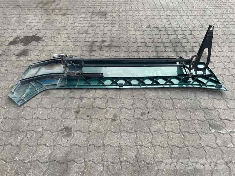 Scania AIR DEFLECTOR LH 2978955 Καμπίνες και εσωτερικό