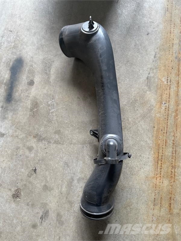 Scania AIR PIPE 2354972 Engines
