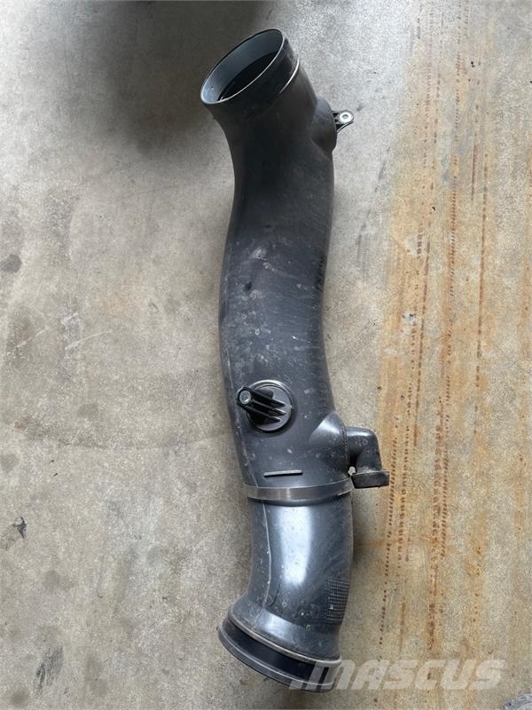 Scania AIR PIPE 2354972 Engines