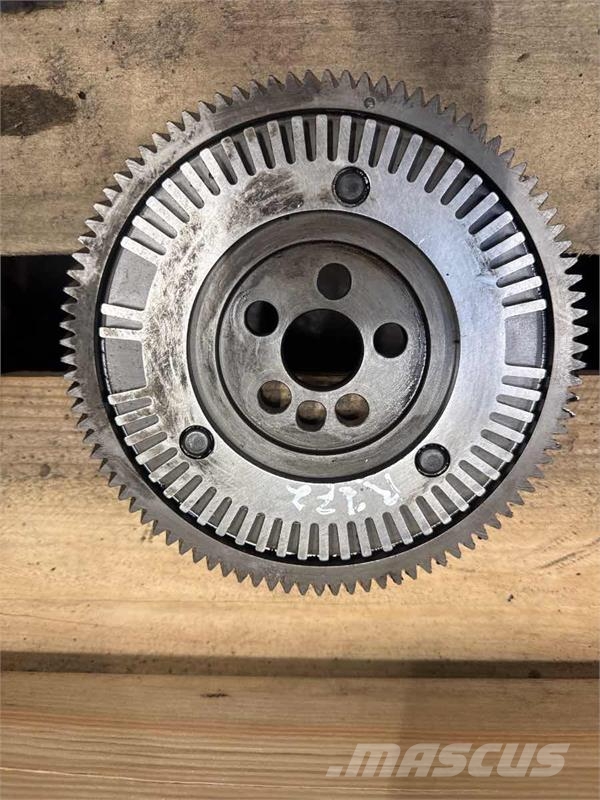 Scania CAMSHAFT GEAR 1823533 Motory