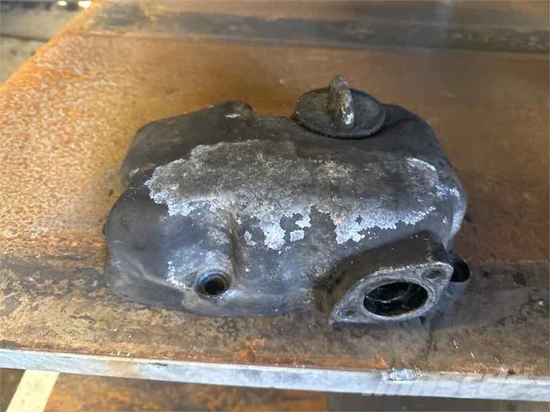 Scania CYLINDERHEAD COVER 1408903 Engines