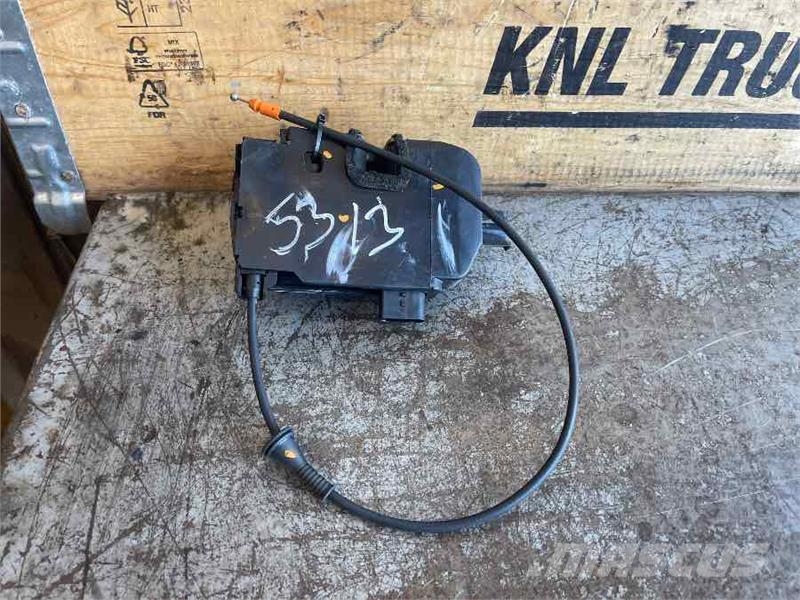 Scania DOOR LOCK LH 3282542 Cabines