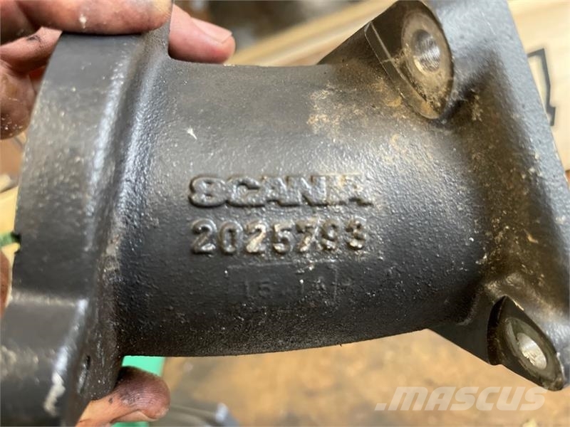 Scania FLANGE PIPE 2025793 Motory
