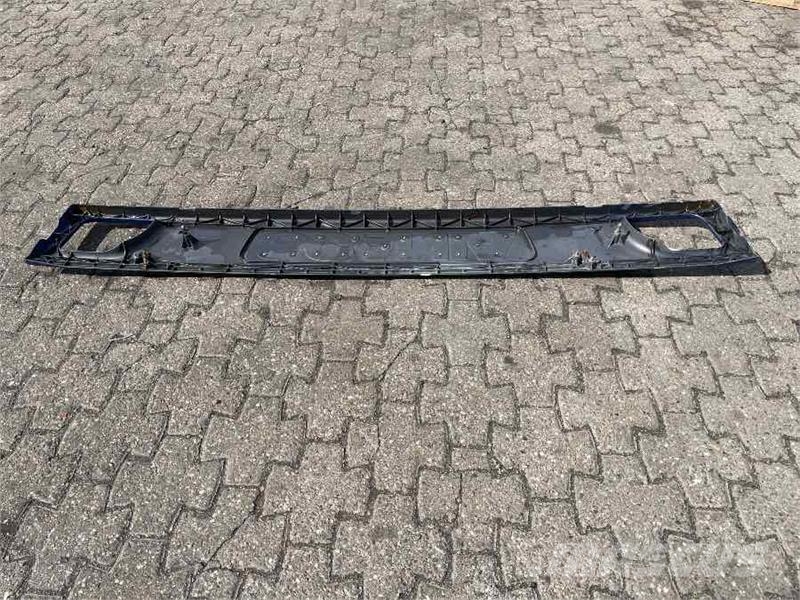 Scania FRONT GRILL 1383609 Chassis and suspension