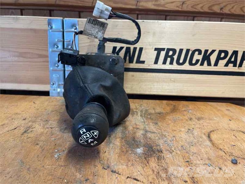 Scania GEAR SELECTOR 1502401 Cabins and interior