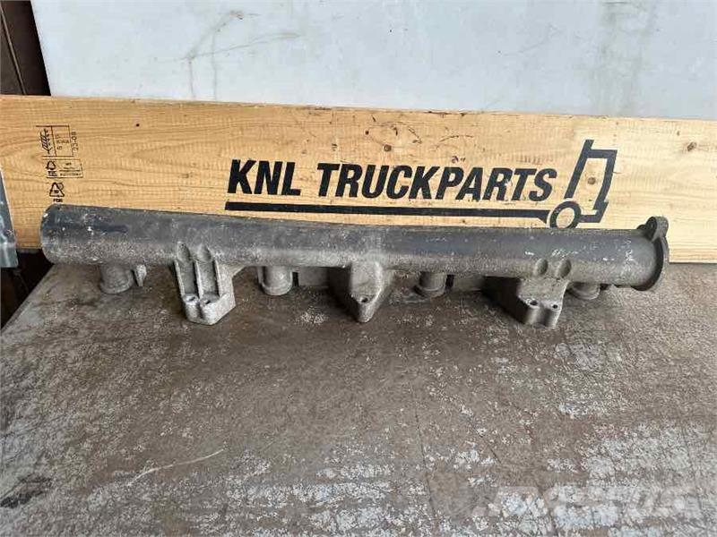 Scania INTAKE 2206779 معدات النقل - غير ذلك