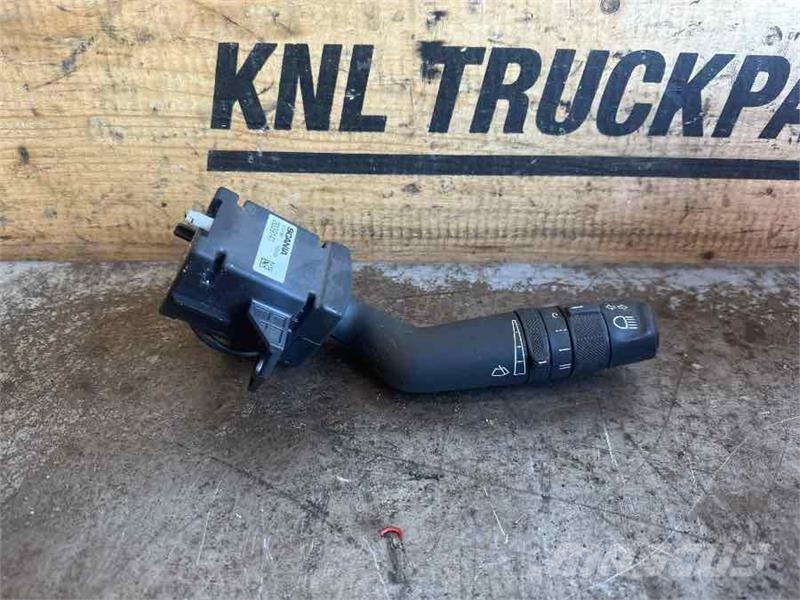Scania LEVER / SWITCH INDICATOR/WIPER LEVER NGS 2824094 Cabinas