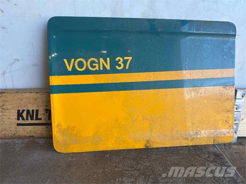 Scania LID STORAGE DOOR LH 1892706 Καμπίνες και εσωτερικό