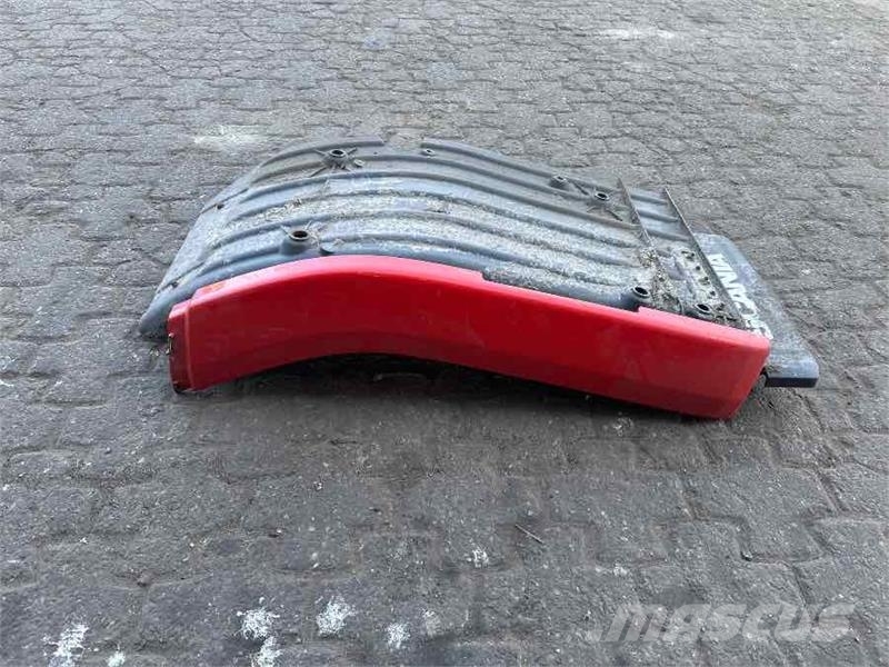 Scania MUDGUARD LEFT Chassis