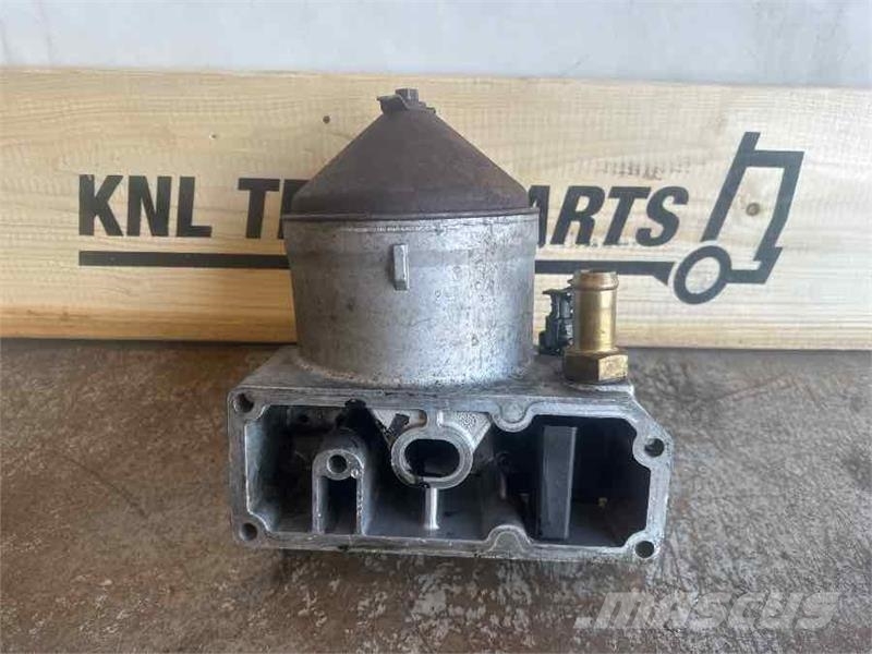 Scania OIL FILTER HOUSE 1776593 Motores