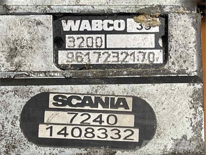 Scania PARKING BRAKE VALVE 1408332 Cabines