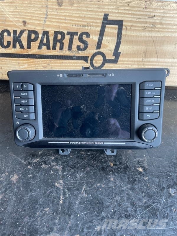 Scania RADIO / NAVI 2906948 Kabine i unutrašnjost