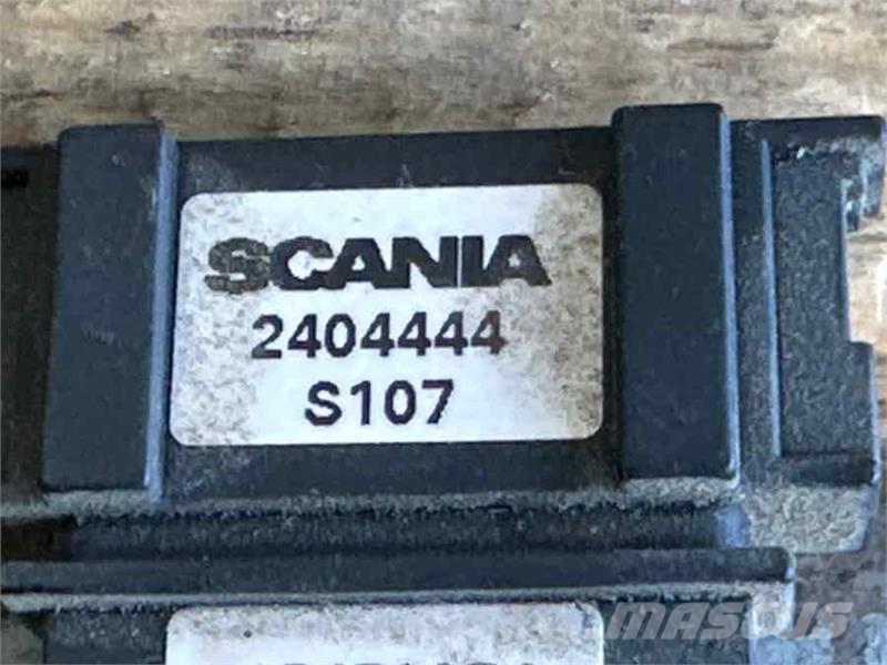 Scania REMOTE 2404444 Cabinas e interior
