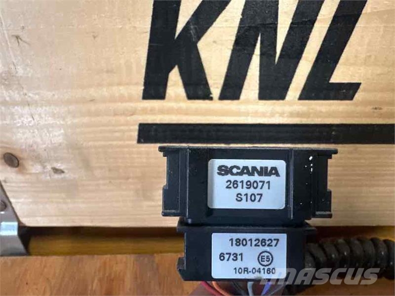 Scania REMOTE 2619071 Cabinas e interior