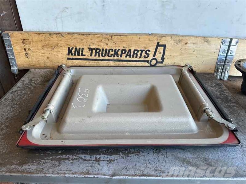 Scania ROOF HATCH 1721364 Cabine en interieur