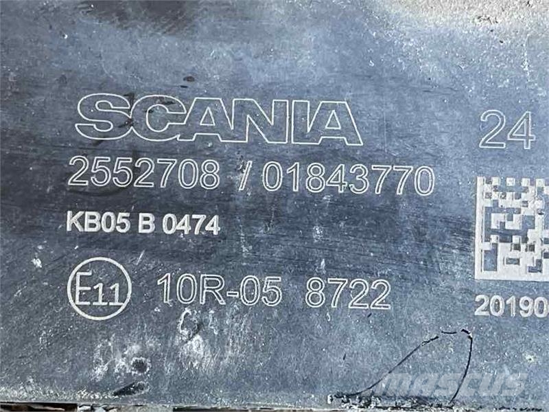 Scania SPOT LAMP 2552708 Elektronika