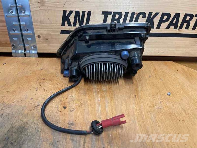Scania SPOTLAMP 2535367 Electronics