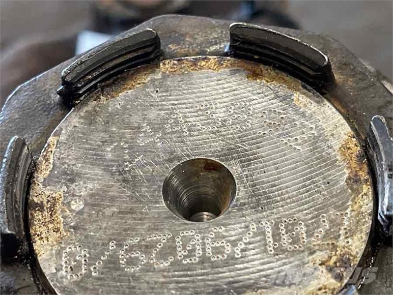 Scania STEERING KNUCKLE 2443892 RH Hidraulikos įrenginiai