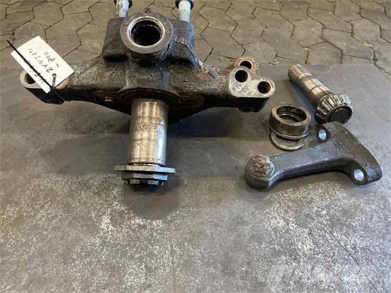 Scania STEERING KNUCKLE 2443890 LH Hidraulikos įrenginiai