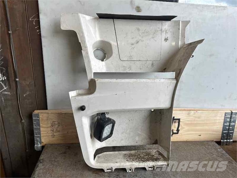 Scania STEP PLATE 2559301 Chassis