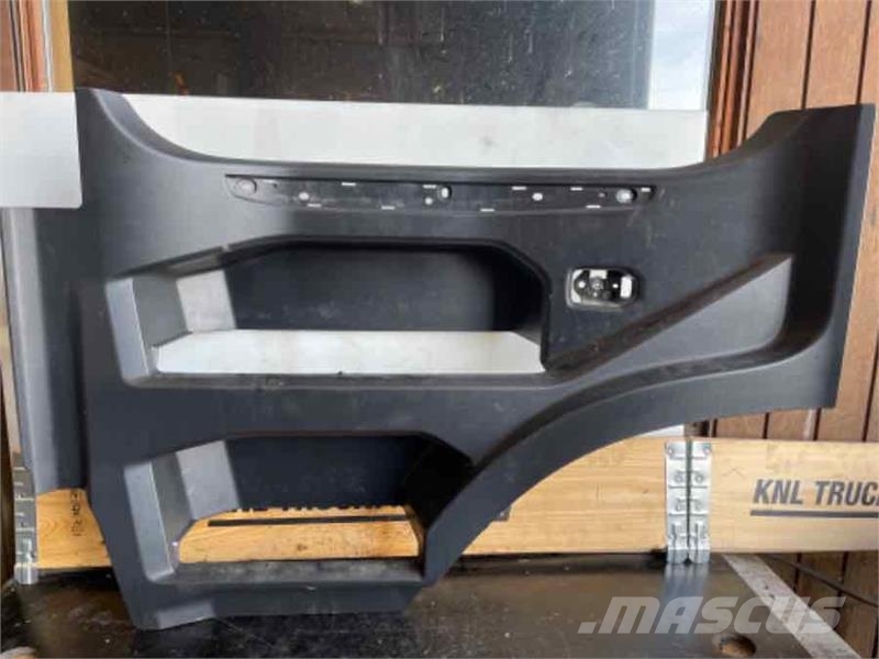 Scania STEP PLATE, LEFT 2422394 Σασί - πλαίσιο