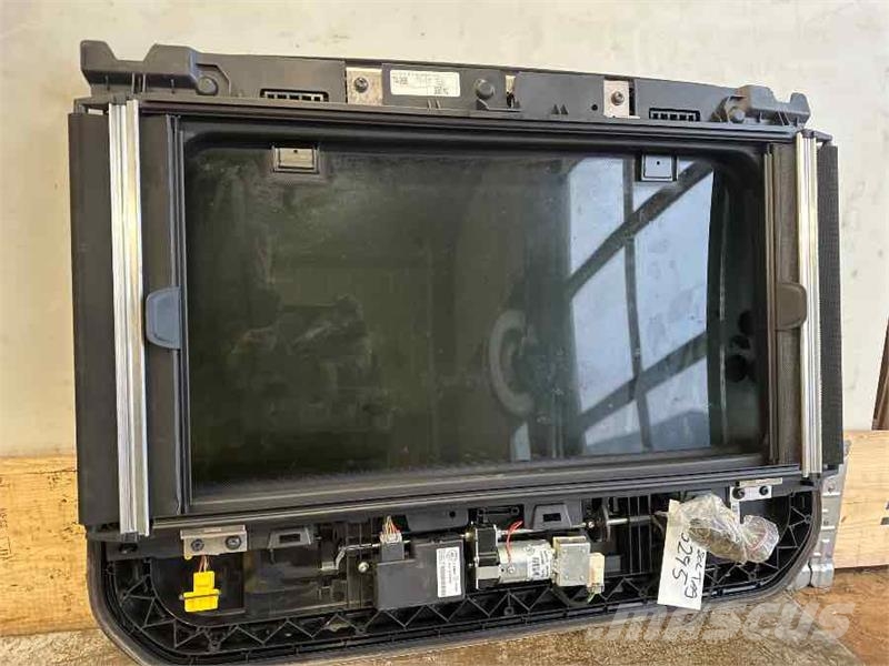 Scania SUN ROOF HATCH 2532780 캐빈 및 인테리어