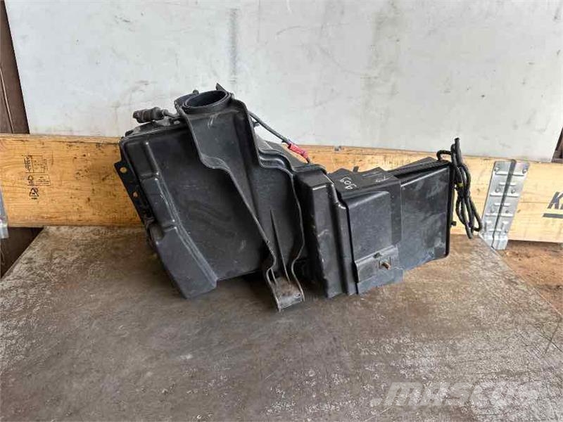 Scania WASHER COUNTAINER 2512290 Καμπίνες και εσωτερικό