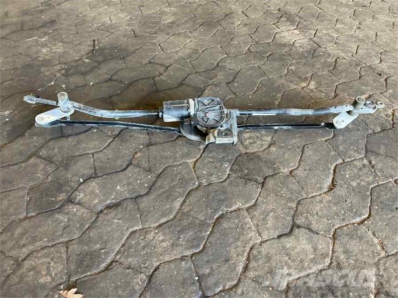 Scania WINDSCREEN WIPER 2372063 Καμπίνες και εσωτερικό