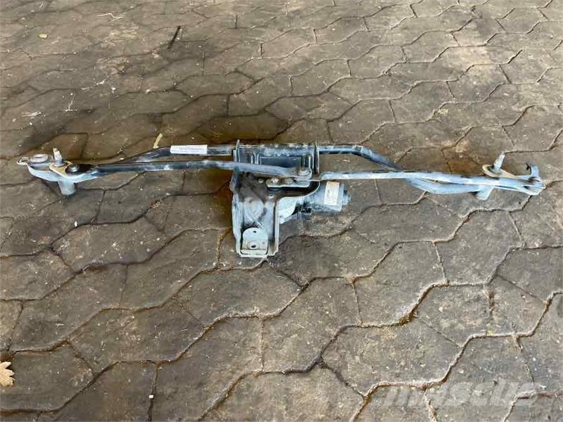 Scania WINDSCREEN WIPER 2372063 Καμπίνες και εσωτερικό