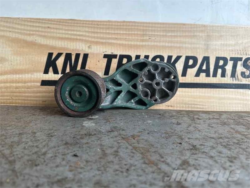 Volvo BRACKET 20521447 Raamid