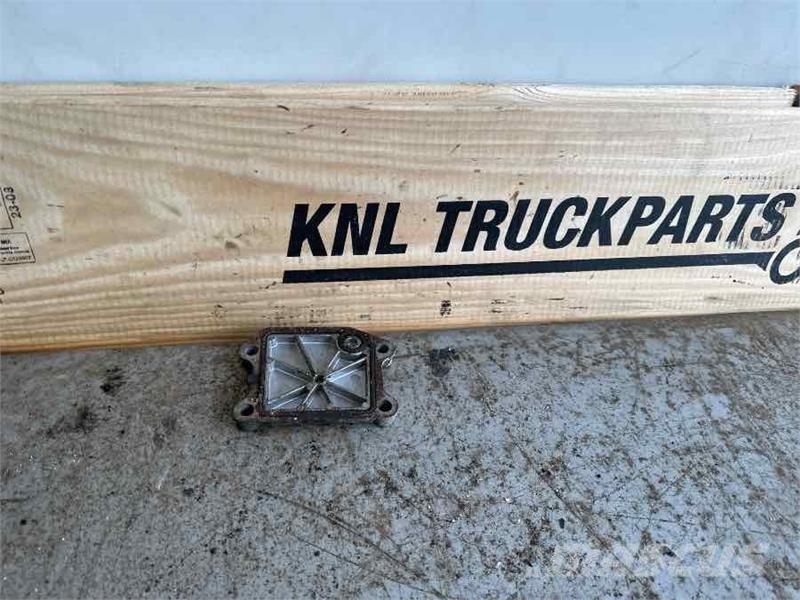 Volvo BRACKET 20533497 Raamid