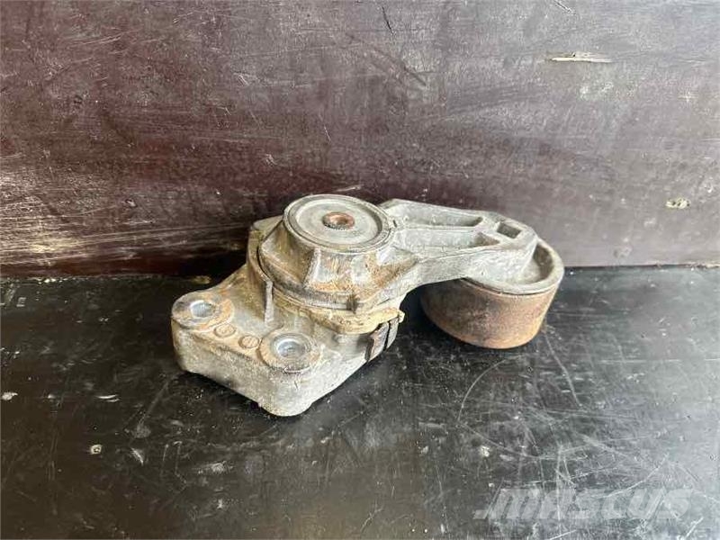 Volvo BRACKET 21422767 Raamid