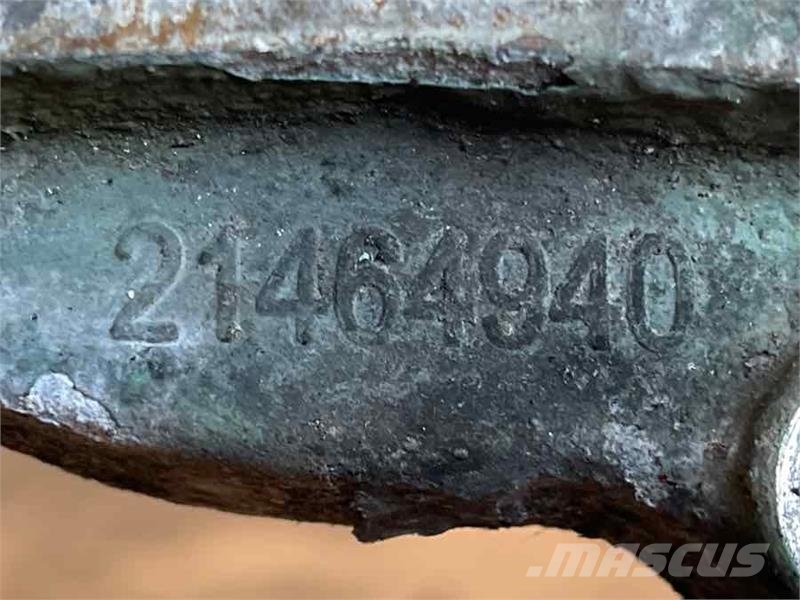 Volvo BRACKET 21464940 Raamid