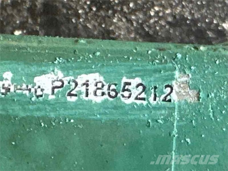 Volvo BRACKET 21865212 Raamid