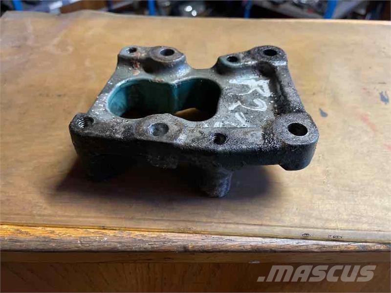 Volvo BRACKET 21965630 Raamid