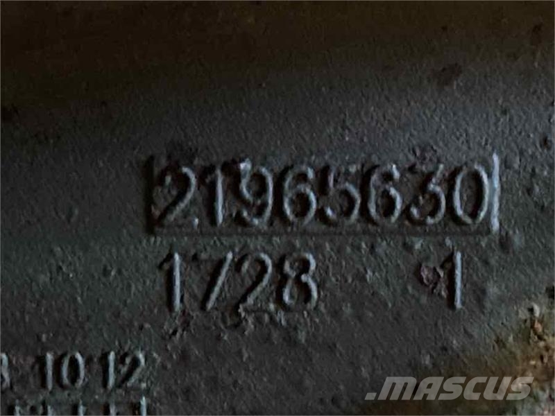 Volvo BRACKET 21965630 Raamid