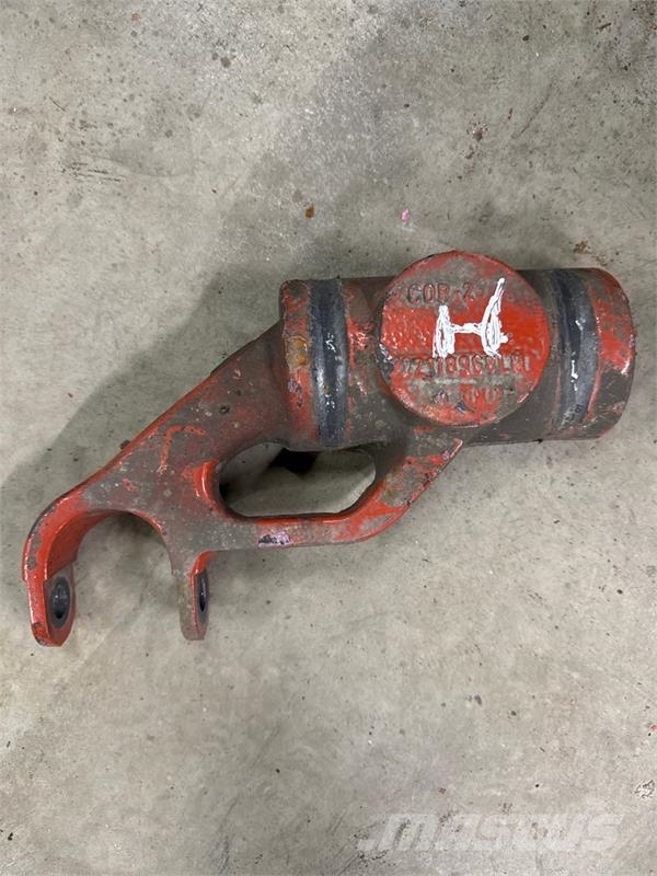 Volvo BRACKET 22118968 Raamid
