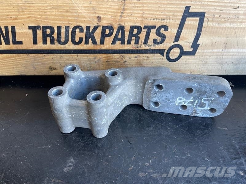 Volvo BRACKET 22383055 Raamid