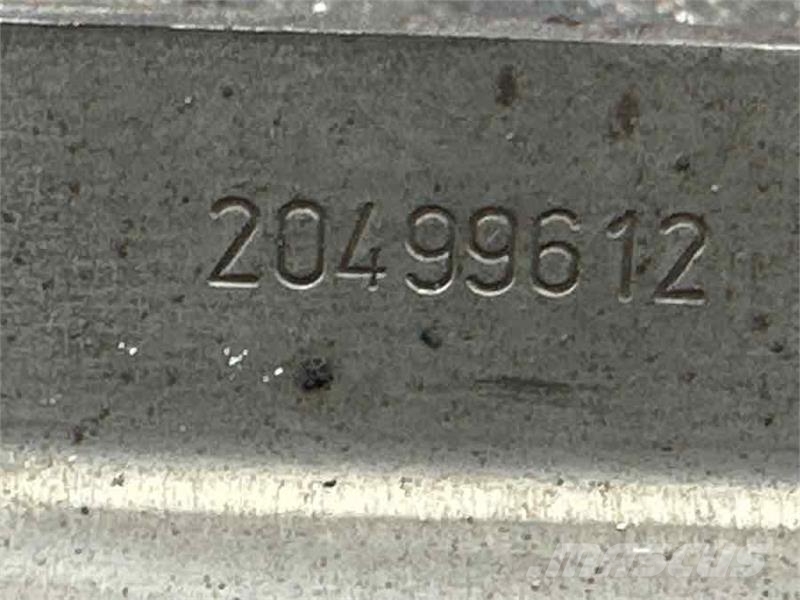 Volvo BRACKET FRAME 20499612 Raamid