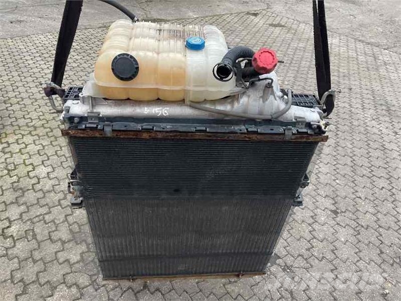 Volvo COMPLETE COOLER 22318825 Καλοριφέρ